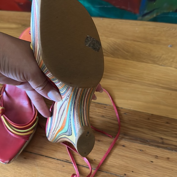 Rainbow Stuart Weitzman wedges! Super cute for Summer! - Picture 5 of 5